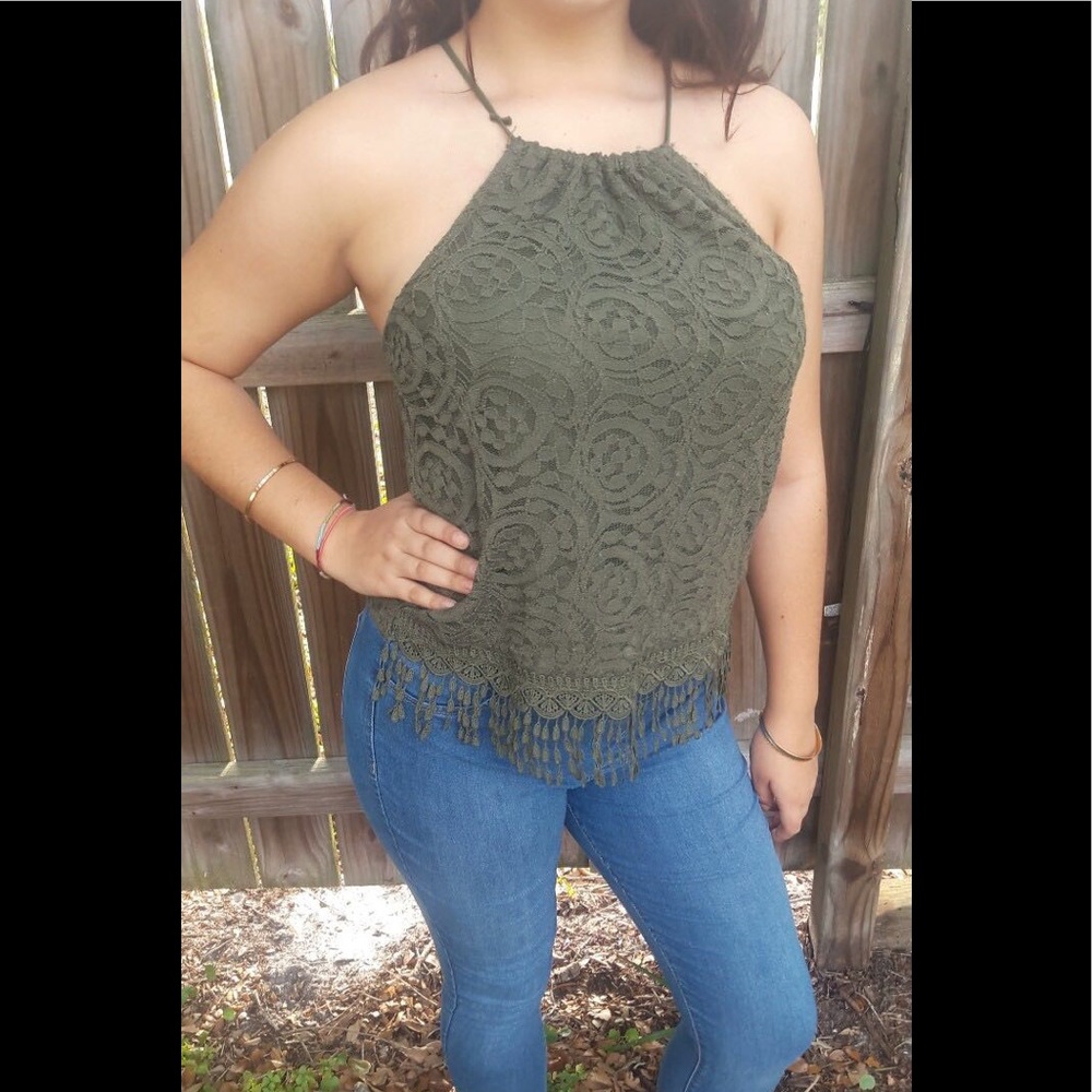 Olive green cute top , barley worn